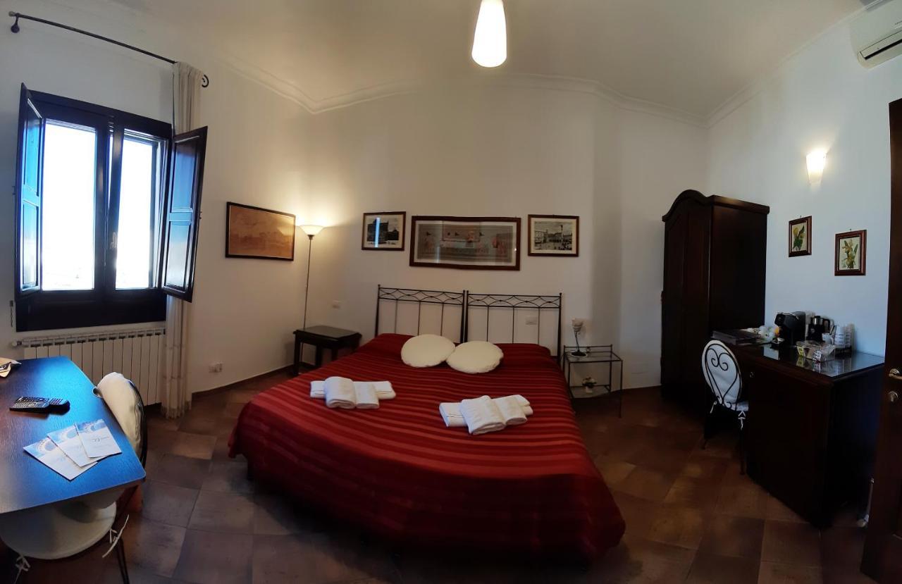 B&B Corte Barocca Lecce Exterior foto