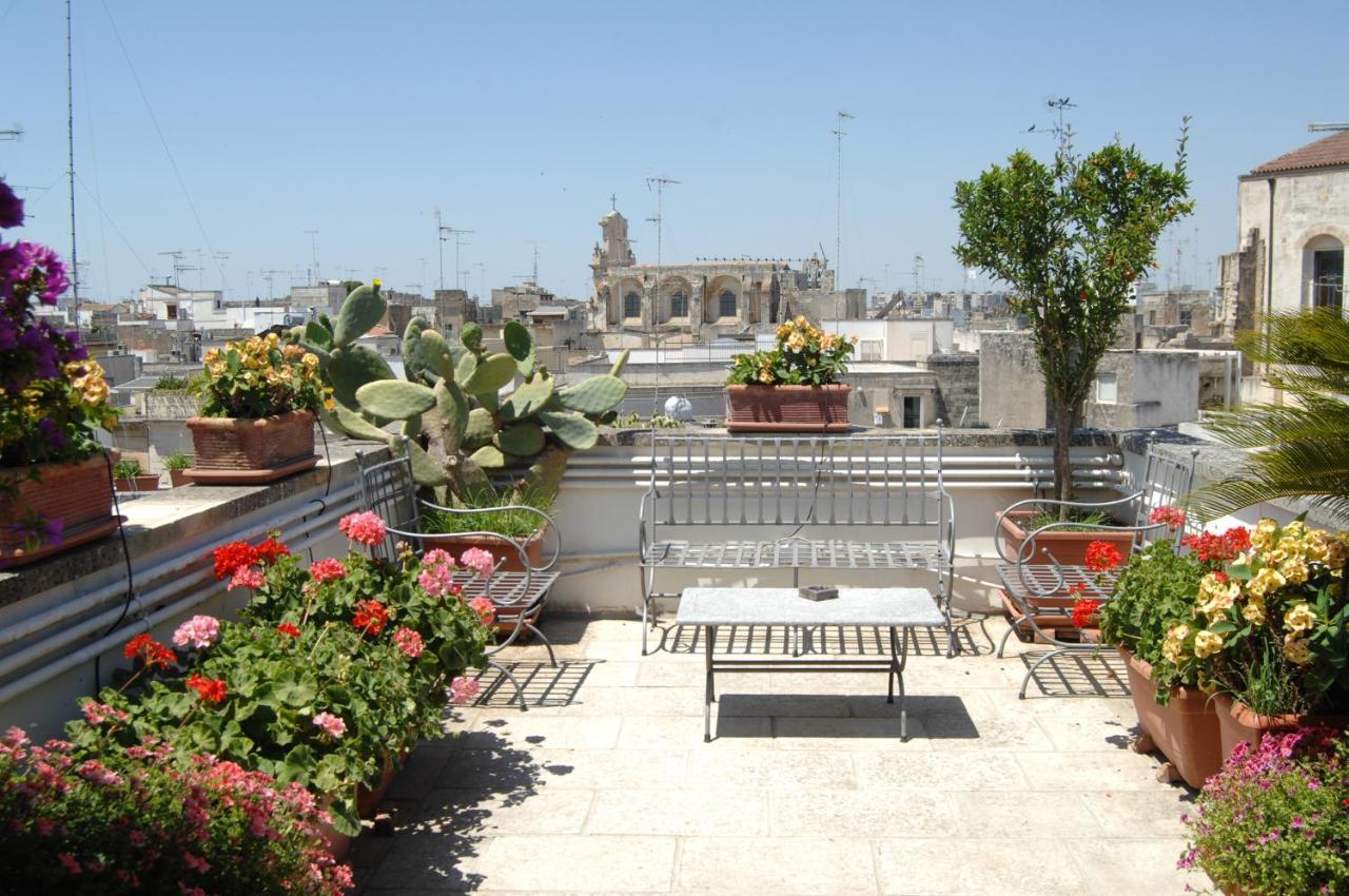 B&B Corte Barocca Lecce Exterior foto