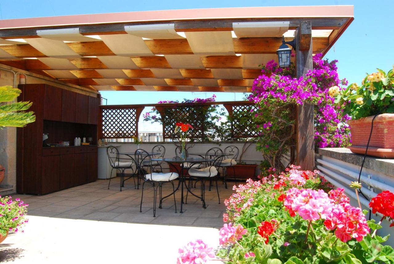 B&B Corte Barocca Lecce Exterior foto