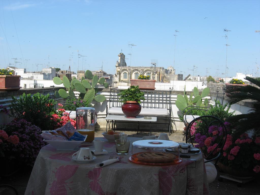 B&B Corte Barocca Lecce Exterior foto