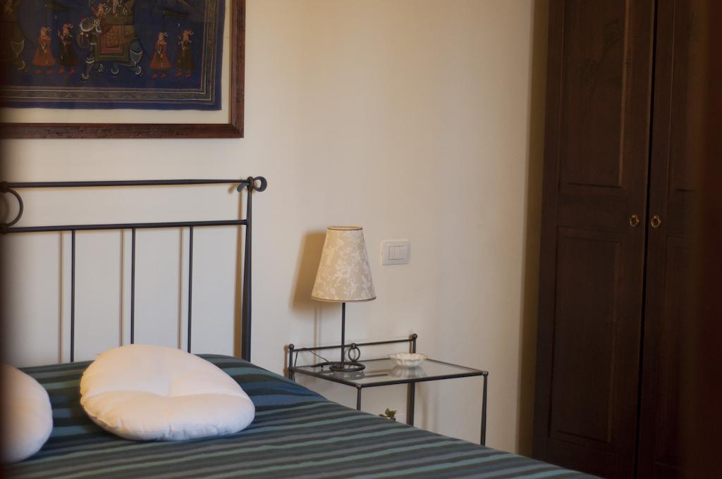B&B Corte Barocca Lecce Habitación foto