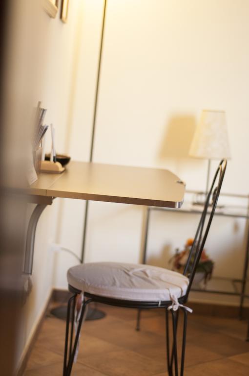 B&B Corte Barocca Lecce Habitación foto
